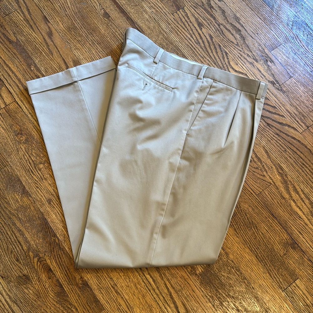 Men's Khaki Dress Pants | Size 42x32